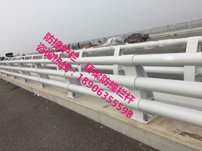 防撞護(hù)欄，防撞立柱
